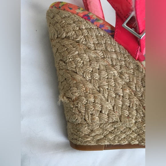 Sexy cute Gianni Bini pink/multicolored 5in peep toe platform wedges, size 7 - Picture 12 of 16